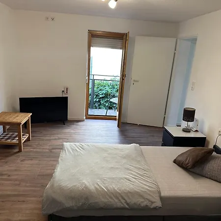 Gaestehaus Mit 3 Miniappartments In Gr-umstadt Groß-Umstadt