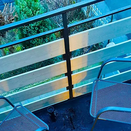 Monteure-business - 2x Mit Kueche, 1x Uebernachtungszimmer - Wlan-parkplatz-waschmaschine * Groß-Umstadt